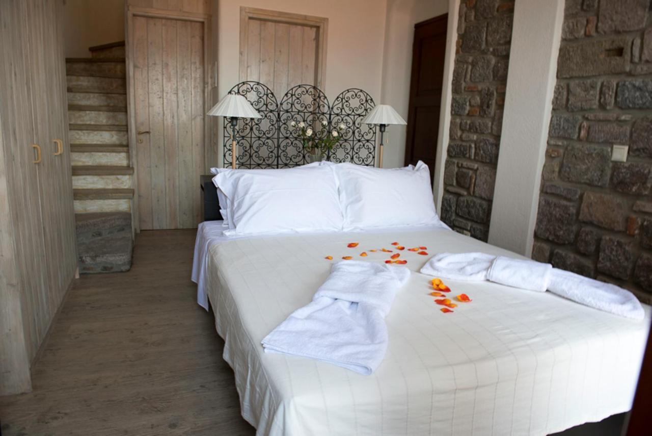 Grand View Rhea Villa Митимна Екстериор снимка